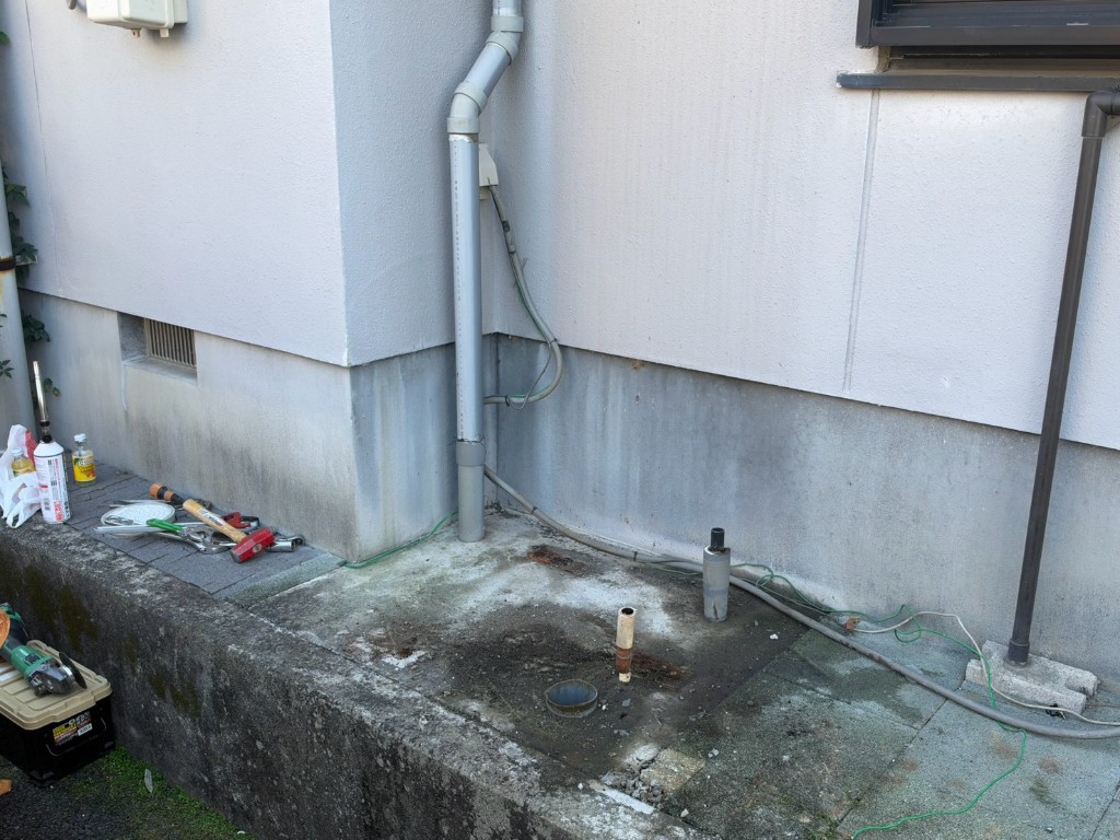 日立エコキュートへの交換工事(施工中)・写真2